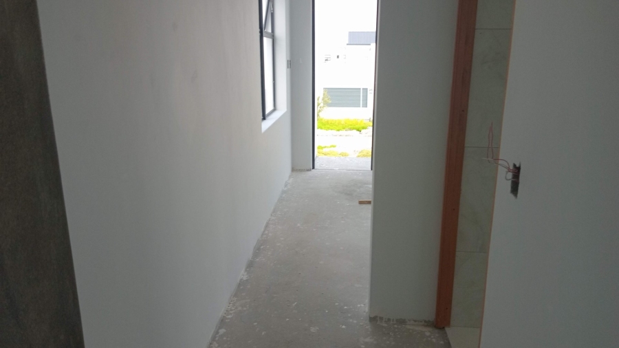 5 Bedroom Property for Sale in Sandown Western Cape